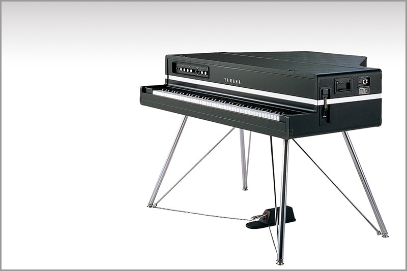 [Image] Electric Pianos & Keyboards