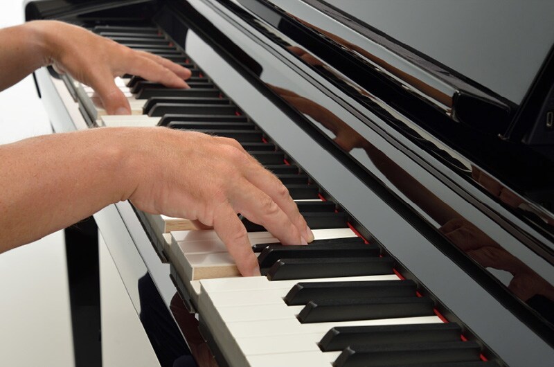 GRANDTOUCH-S™ KEYBOARD WITH WOODEN KEYS